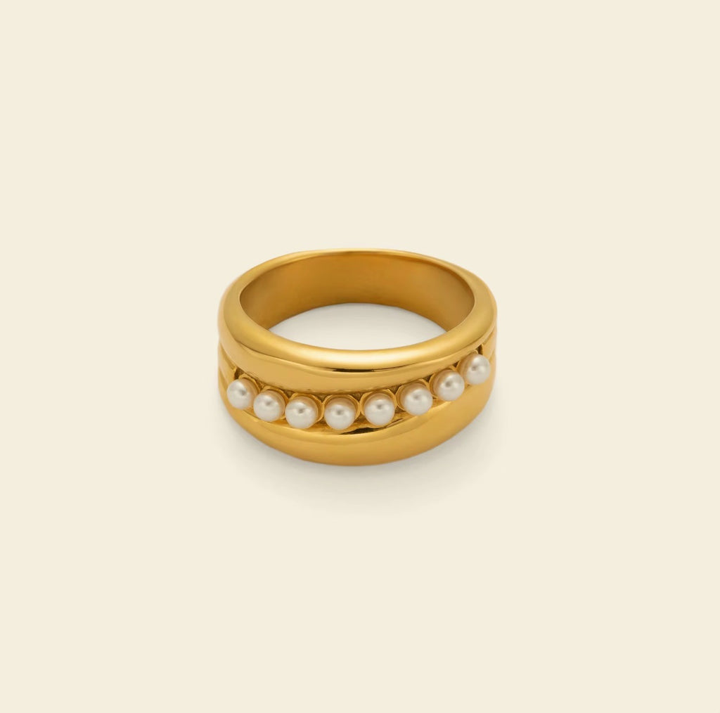 Daisy Pearl Ring